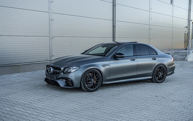 Mercedes-Benz Klasa E cena 339000 przebieg: 104000, rok produkcji 2017 z Tarnogród małe 667